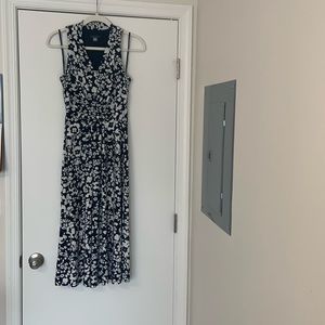 Tommy Hilfiger floral dress size 2!